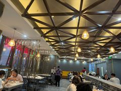 -凤凰路何眼镜香辣蟹(花果园店)