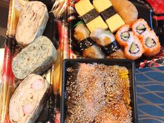 -爱雍·乌节
