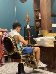 -巴伯尔男士理发馆