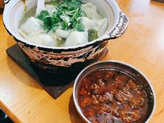 砂锅馄饨-吴淞老街砂锅馄饨(北兴路店)