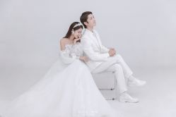 点击看大图 -挪娅婚纱摄影皇家会所