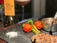 -弦月窗LUNETTE BY AMANDA(复兴路店)