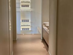 -左右Massage/Spa(长寿路店)