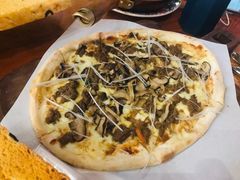 烤牛肉披萨-I HOLIC艾豪丽披萨(KKone店)