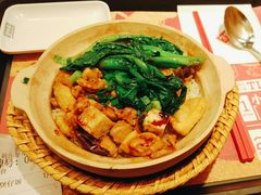 -华记煲仔华·煲仔饭(市桥易发店)