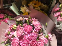 -万卉源鲜花店(百尚生活广场店)