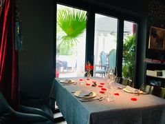 -弦月窗LUNETTE BY AMANDA(复兴路店)