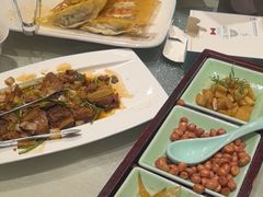 -海派美食·家宴海鲜青岛菜·石锅鲽鱼头(东方城店)