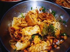 麻辣馄饨-味研所·麵