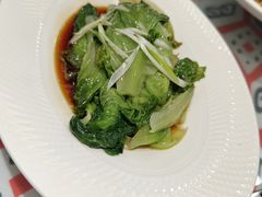 -沙枣树辣子鸡•新疆家常菜(喀什西路店)