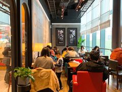 大堂-西西弗书店&矢量咖啡(凯德晶萃广场店)