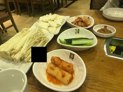 -喇喇排骨火锅·传统韩式脊骨汤(望京西园总店)