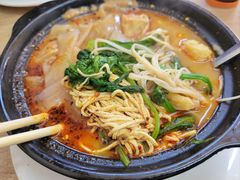 -小街曹师傅砂锅麻辣烫(亚泰大街店)