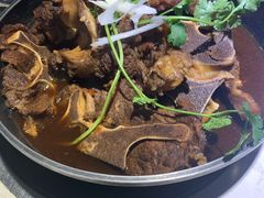 -运气牛自助酱大骨火锅(南京东路店)