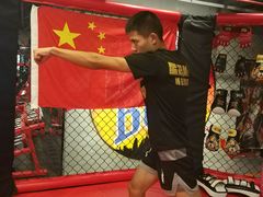 -KingBull私教健身&格斗订制(龙井商业中心店)