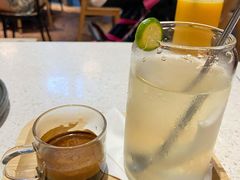 招牌椰青冷萃-Toris(LuOne凯德晶萃广场店)