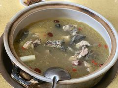 -东巴谷野生菌火锅餐厅