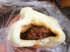 牛肉大葱包子-李小老烧饼(常营民族家园店)