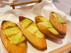 法式蒜香黄油面包-戈雅法餐厅(世界城广场店)