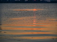 -滴水湖
