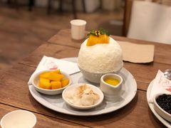 芒果雪冰-Cheevit Cheeva(Sirimangkalajarn)