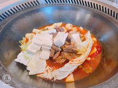 -粘豆包铁锅炖二部(温泉街店)