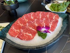 -鼎泰亨·海鲜牛肉餐厅(滨江店)