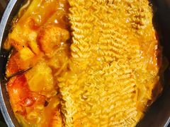 -辛明堂洞韩式芝士年糕火锅(万达店)