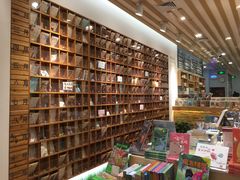 -猫的天空之城概念书店(印象城购物中心店)