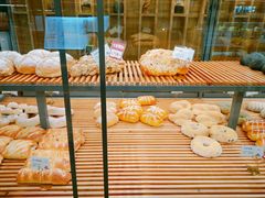 -焙丽拾光(麦凯乐直营店)