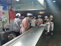 -芳婆糕团店(王府大街店)