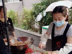 -六广门毛阿姨糯米饭