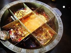 脸谱重庆九宫格老灶火锅-脸谱市井火锅(泺源大街店)