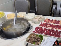 -夜牛潮汕鲜牛肉火锅店(翻身店)