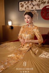 -艾朵婚纱