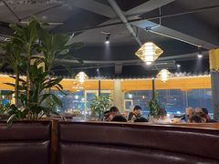 -盐帮食坊•小河帮川菜(四川师大店)