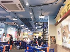 -马路边边 传媒大学店