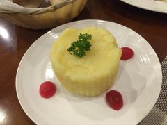 蒜味奶油土豆泥-柏斯图德国餐吧(馆陶路德国风情街店)