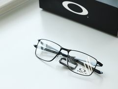 -目艮眼镜SHOWROOM(品牌集合店)