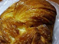 -光明牛奶棚(南泉店)