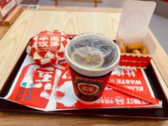 -塔斯汀中国汉堡(徐汇汇京广场店)