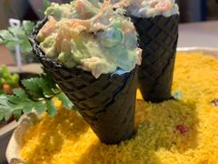 三文鱼牛油果手卷-荟廷·晶萃(陆家嘴尚悦湾店)