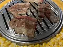 -青瓦炭韩潮烤肉(花园道店)