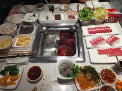 -海底捞火锅鲜切牛肉主题店(长寿路店)