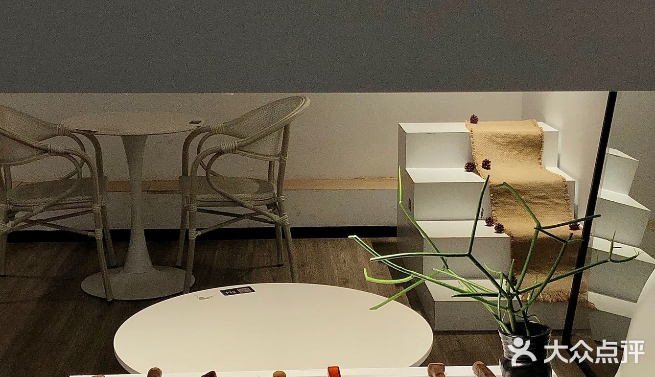 一家ins风纯白独栋民宿/下午茶🍹🍰