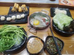 -呷哺呷哺(万达新世界店)
