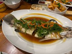 清蒸鱼-Chom Cafe and Restaurant