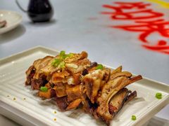 -老船夫婚宴婚庆会馆(延吉路店)