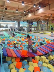 -反弹蹦床公园·运动乐园·团建·亲子派对(深圳观澜湖店)