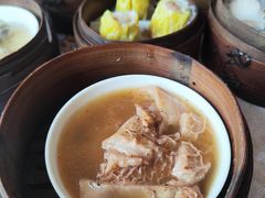 -青岛中心假日酒店·蓝天行政酒廊